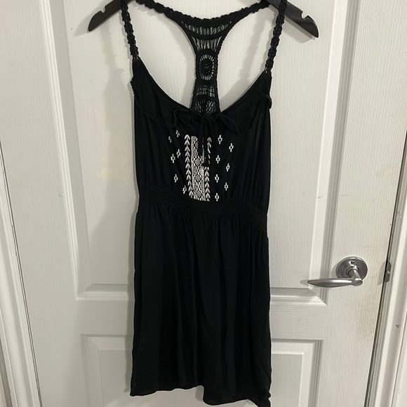 Dress - Picture 1 of 2